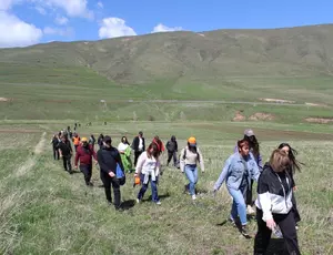 գնգբ